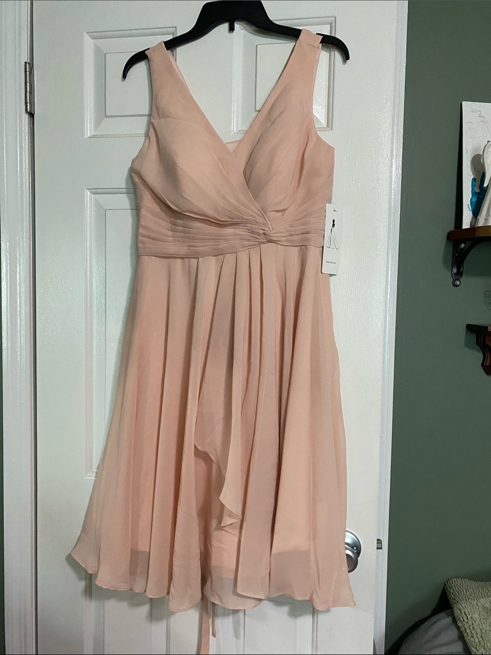 Blush Pink V-Neck Chiffon Dress